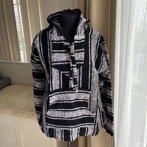 Baja Mexican Made Drug Rug Surf Hoodie Rastafarian Black White M